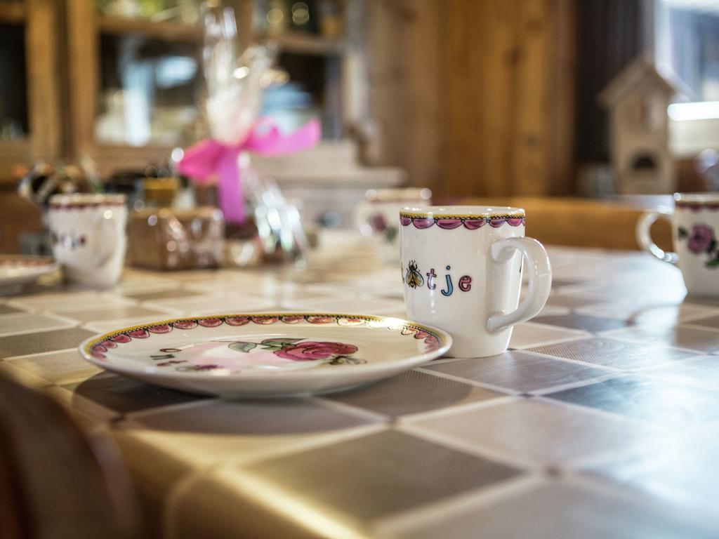 旧蒂尔瑙特Luxurious Chalet In Oud Turnhout With Large Garden别墅 外观 照片